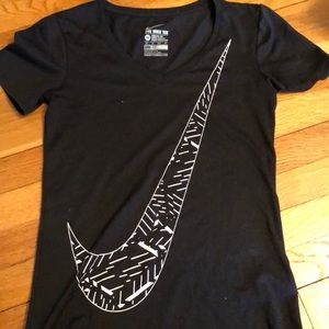 Nike Dri Fir Tee T shirt XS black